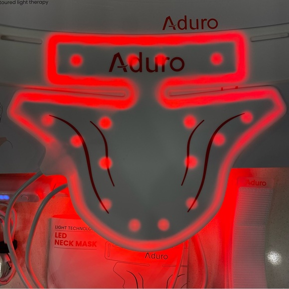 Aduro Red Light Neck and Décolleté Mask Infrared Neck Mask Red Light Therapy - Picture 6 of 14